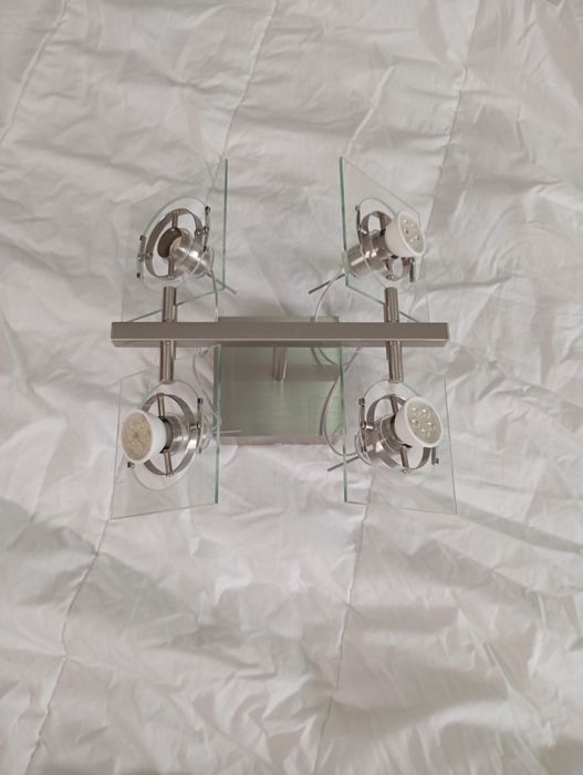 Conjunto de  Candeeiro/projector LEDs IKEA Fuga T0428