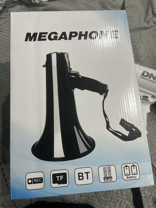 Megafon szczekaczka wzmacniacz glosu