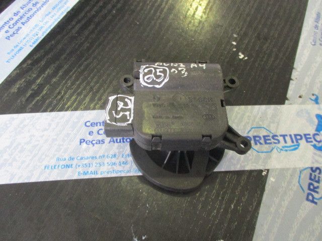 Motor da comporta da sofagem AUDI A4 Cabriolet (8HE, B7)