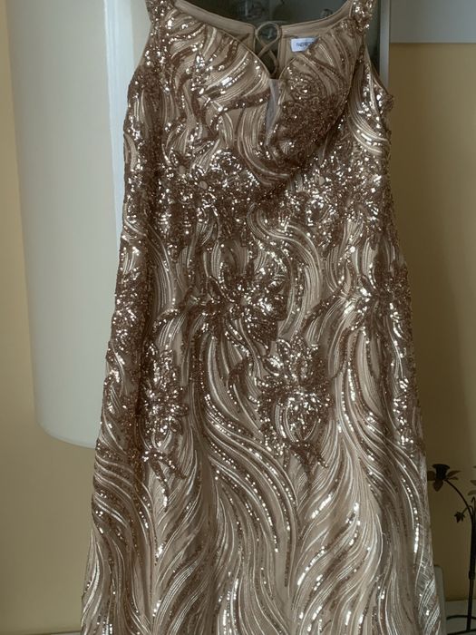 Нова  велика вечірня сукня Faeriesty