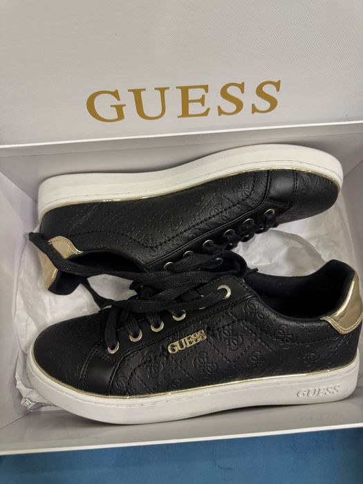 Кросівки/кеди Guess чорні