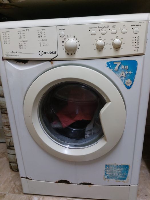 Maquina roupa indesit 7 kgs classe A+++ 80€