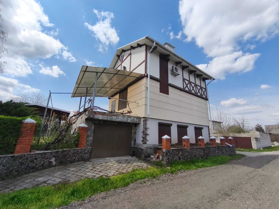 Дом-Дача шале с ремонтом у реки Самара (Новомосковск)