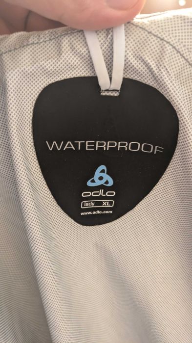 Трекінгова куртка odlo водонепроникна