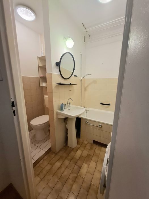 Na sprzedaż 3-pokojowe, słoneczne mieszkanie z dużym balkonem – ul. Wy