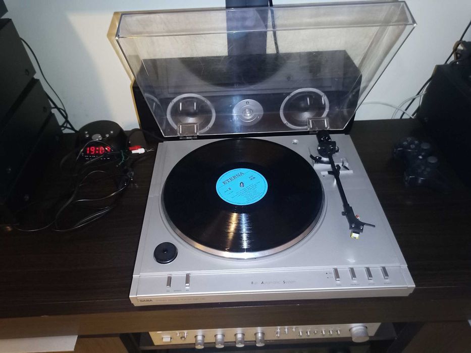 Wieża vintage  stereo lata 80 + gramofon  stan bdb