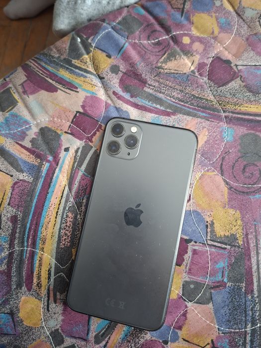 Iphone 11 pro max 256gb uszkodzony