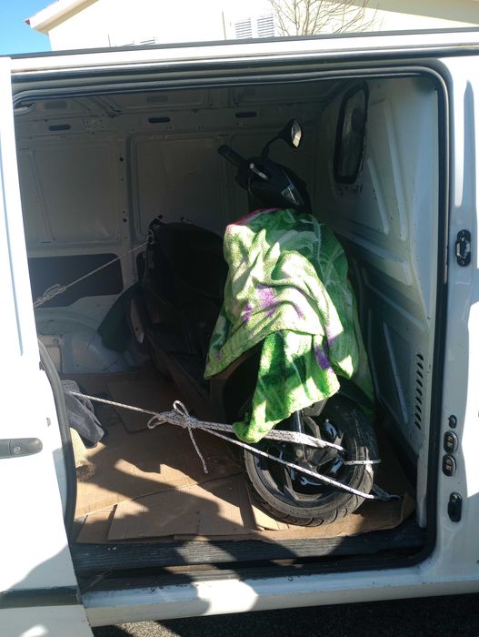 MUDANÇAS EM GERAL, transporte de motas limpeza de garagem e storagen