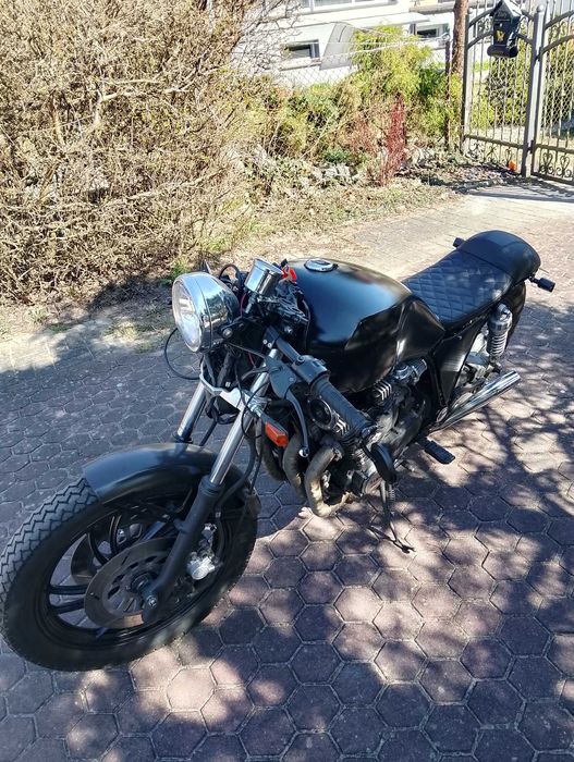 Yamaha Cafe Racer XJ  750