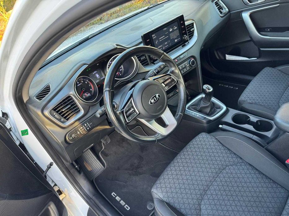 Kia Ceed 1.0 T-GDI 2021 120CV