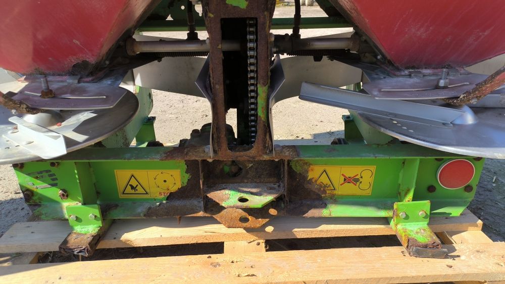 Rozsiewacz nawozów Unia Brzeg MX Premium 950