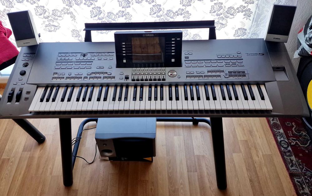 Yamaha Tyros 5-76