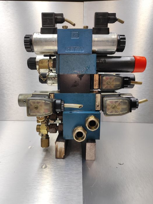 Wyspa zaworowa hydrauliczna