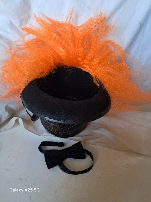 Карнавальна шляпа