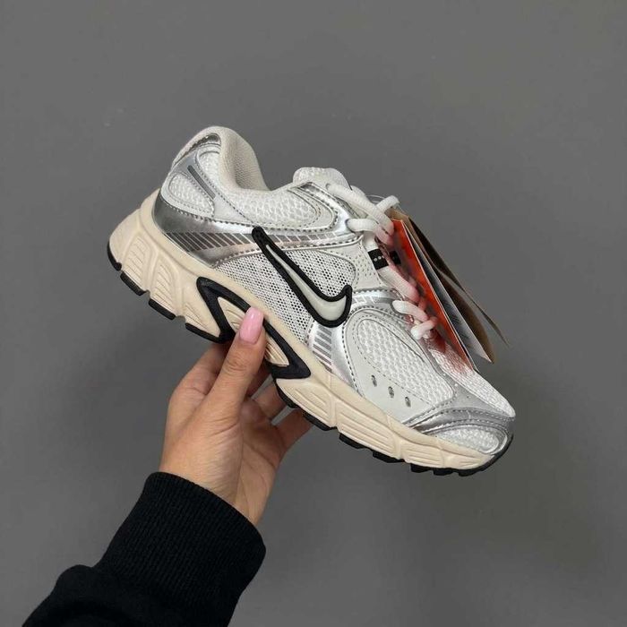 РОЗПРОДАЖ 1599 грн | Nike Zoom Vomero 5 жіночі 36–41