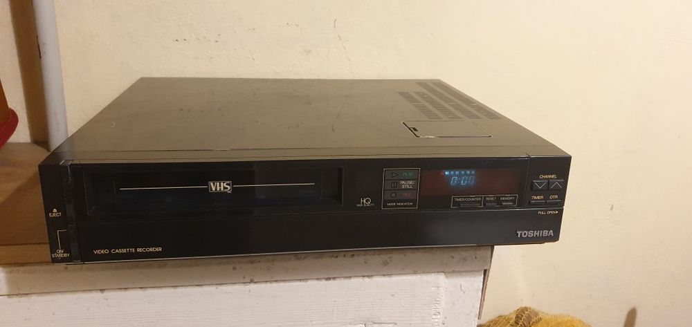 Odtwarzacz kaset VHS