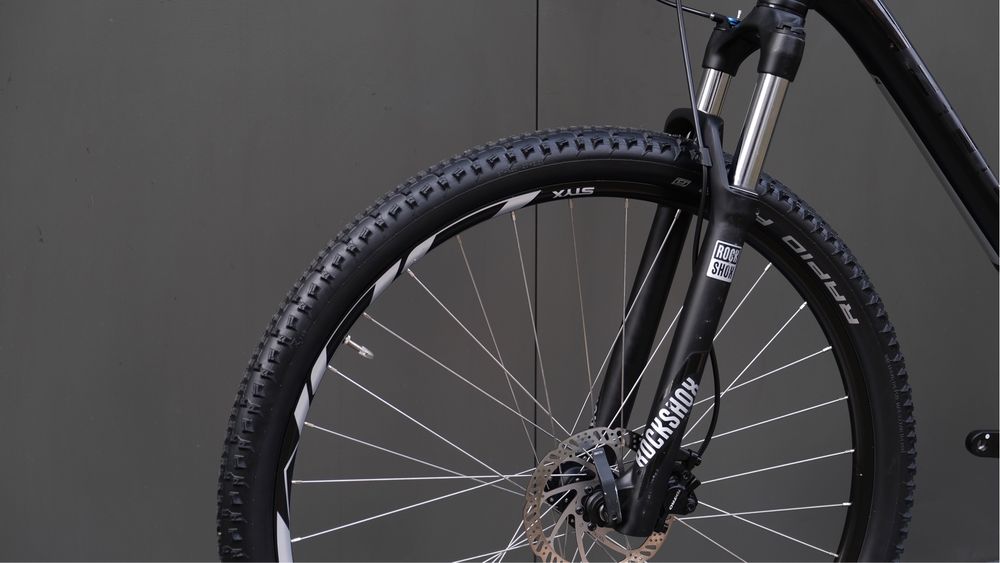 Велосипед гірський Bulls LT 29 Deore RockShox