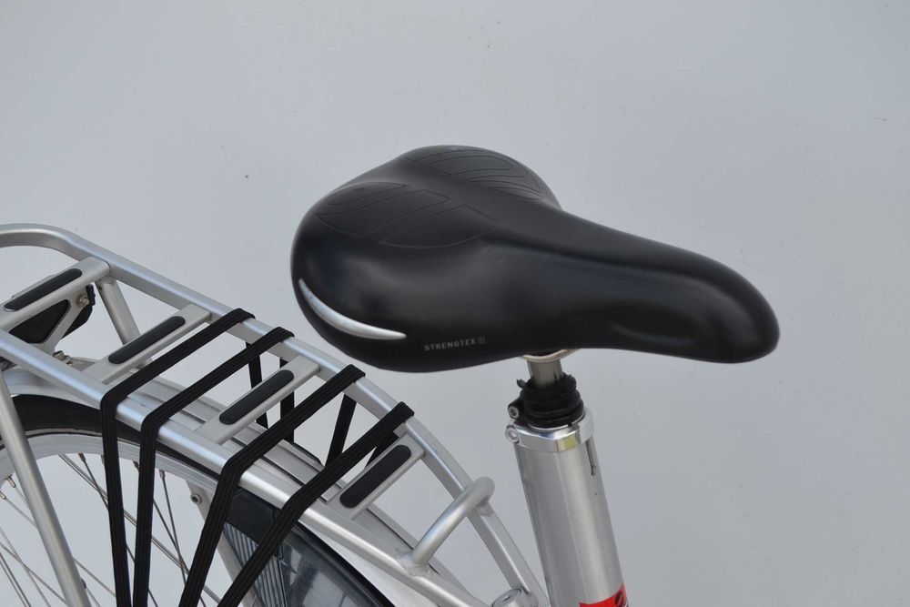 Rower miejski holenderski * Giant Cosmo CS1 rama 56cm koła 28
