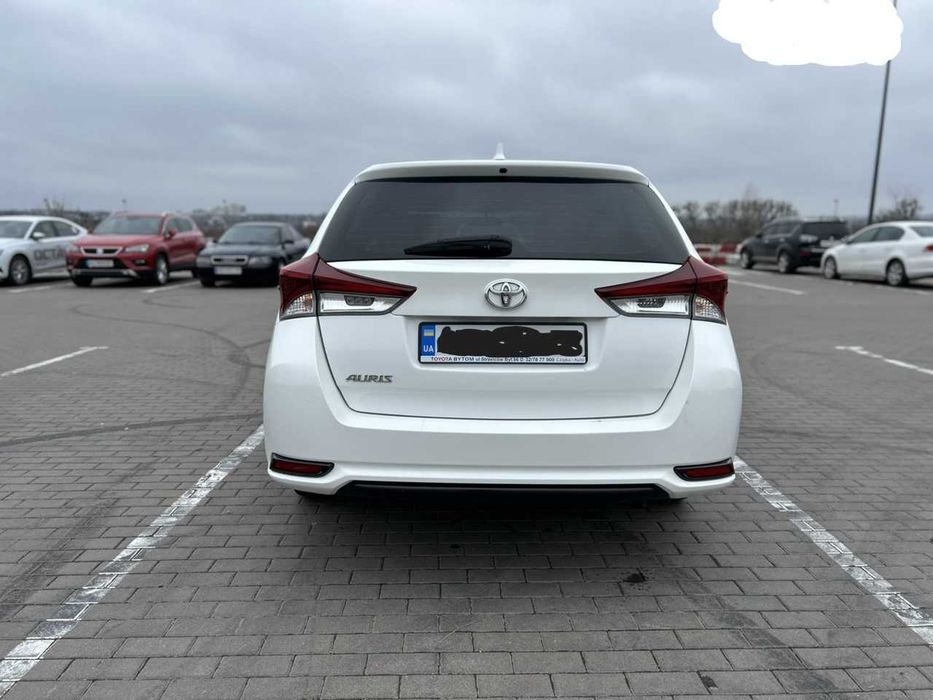 Автомобіль під викуп або оренда