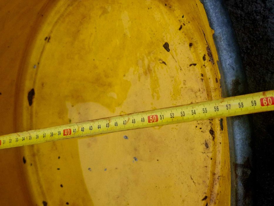 Bacia Vintage zincada oval.