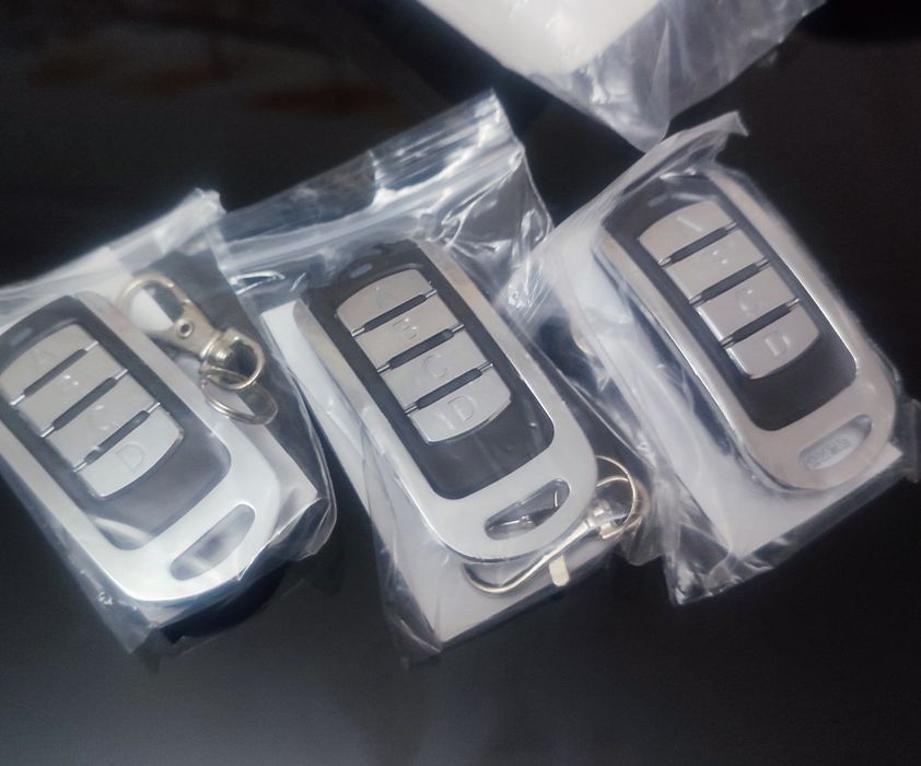 Comando Clone Garagem