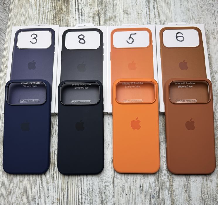 Чохол софттач Silicone Case MagSafe на iPhone 17 Pro Max Чохол