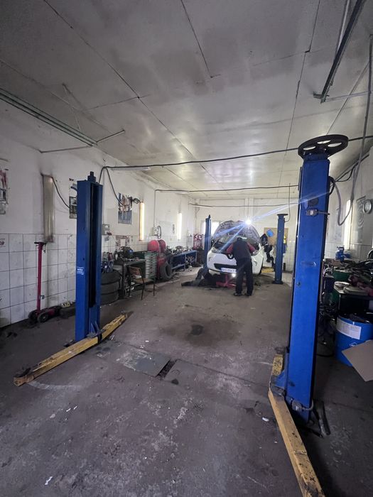 Інвестиційно привабливий комерційний комплекс  в м.Берегове