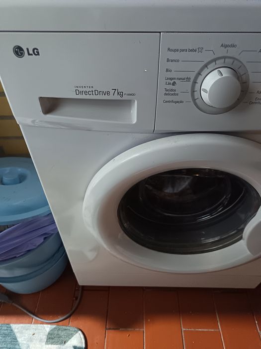 Máquina LG 7kg semi nova