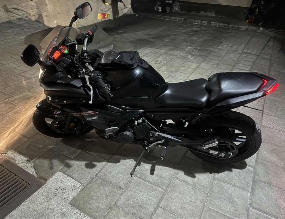 Продам Yamaha FZ6R в ідеальному стані