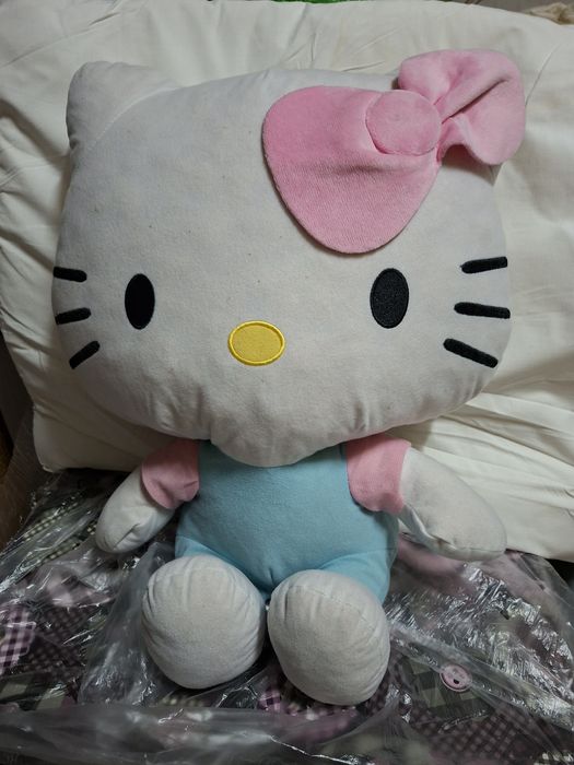 Boneca/peluche Hello Kitty