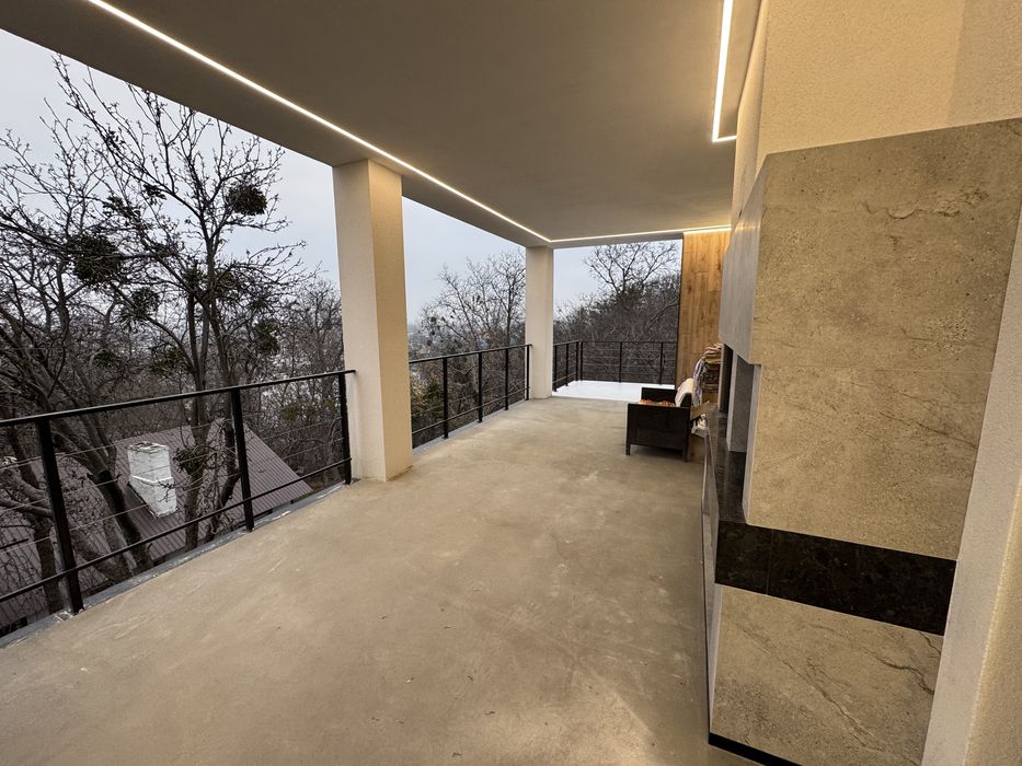 Оренда будинку з панорамним видом на Поділ