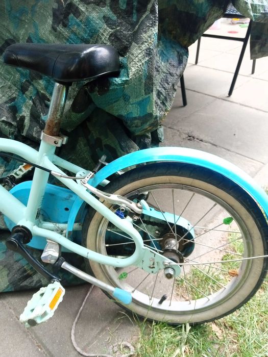 Rower B-Twin 16 cal jasny niebieski