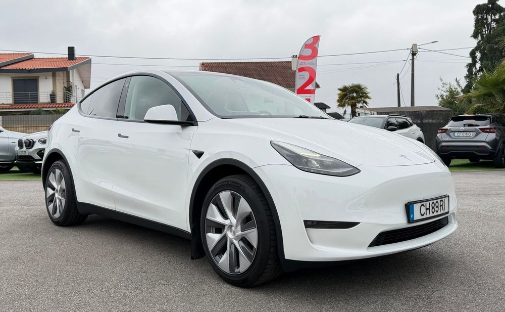 Tesla Model Y Long Range Tração Integral