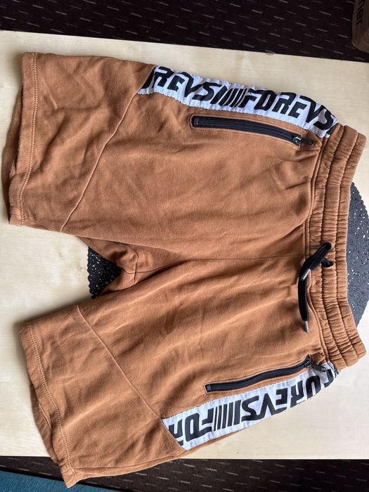 Krótkie spodenki chłopięce roz. 158 H&M