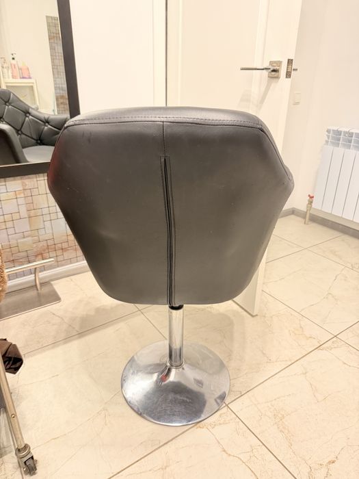 Кресла парикмахера