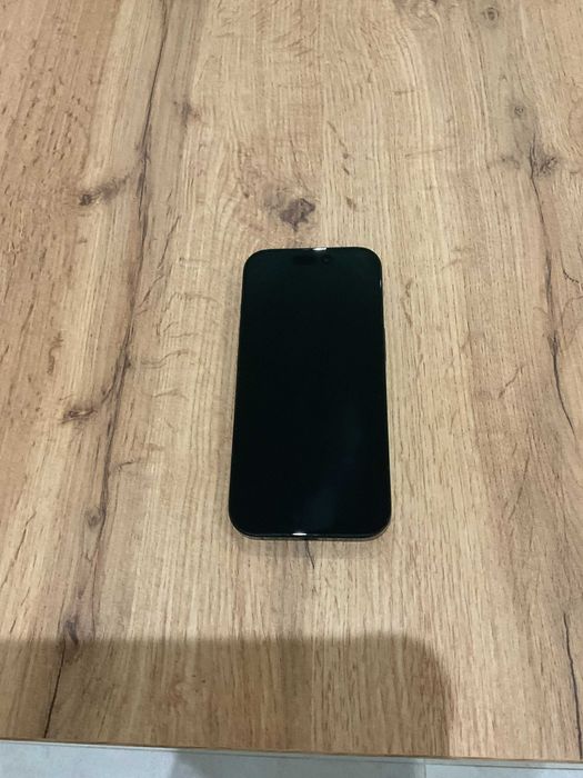 iPhone 16 Pro 256GB (preto)