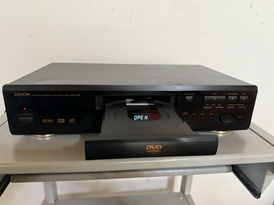 Denon DVD-1000 High-End DVD Player