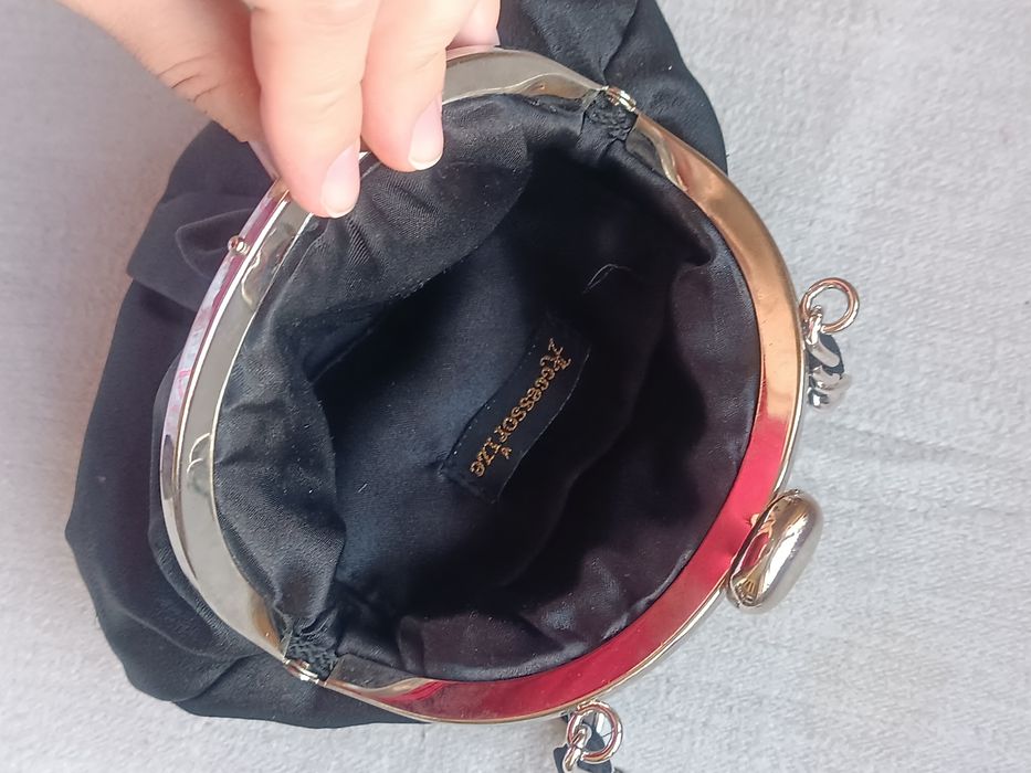 Сумка-клатч Accessorize атласний/шовковий вінтаж