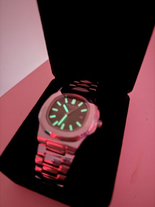 Srebny zegarek męski