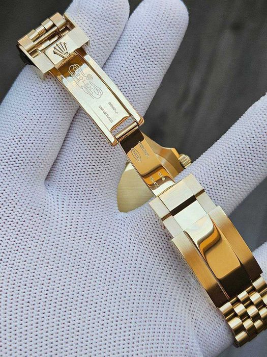 Швейцарские часы Rolex Gold GMT-Master II. Два часовых пояса