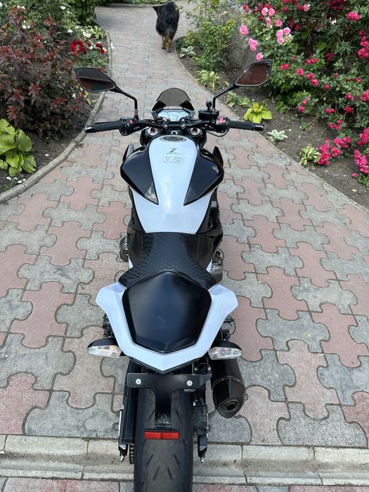 Kawasaki z800 офіціал