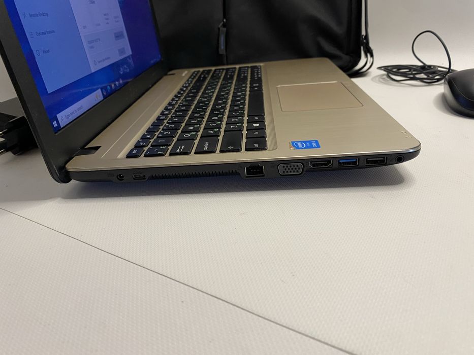 Ноутбук ASUS X540LA 15.6" Intel Core i3-4005U/RAM4GB/SSD 128GB/