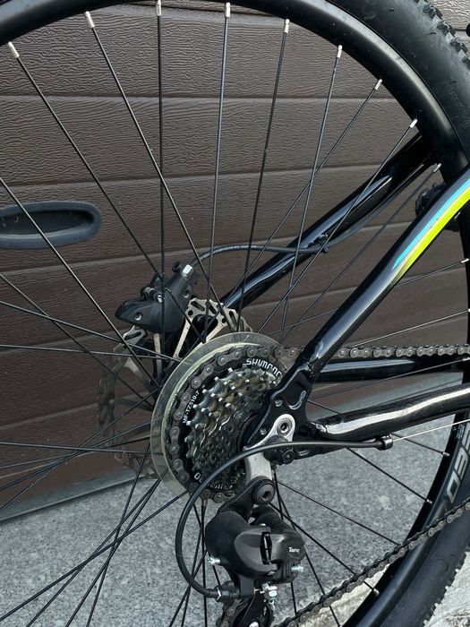 DEC0 Hood 9 BTT 29 +capacete