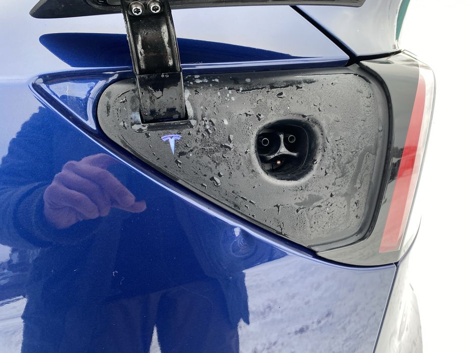 Tesla Model Y Dual Motor Long Range 2023