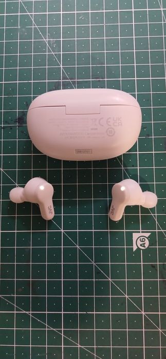 Бездротові навушники JVC HA-A7T2