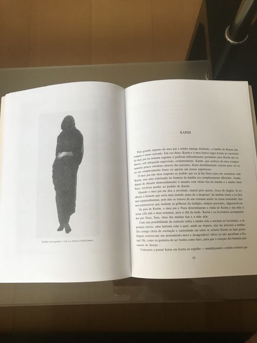 Sultana, A Vida De Uma Princesa Árabe - Jean P. Sasson