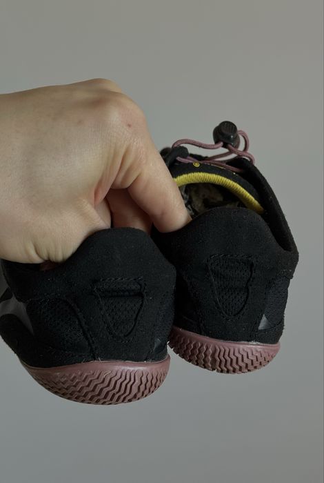 Взуття Vibram Fivefingers 37
