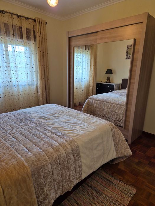 Quartos e suite para arrendar