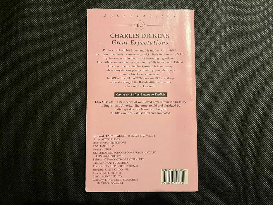 Great Expectations - Charles Dickens (Easy Readers)