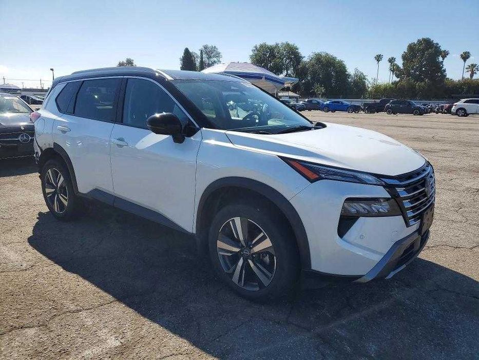 Nissan Rogue SL 2024
